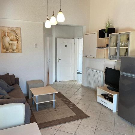 Apartment Gordana Vir Ngoại thất bức ảnh