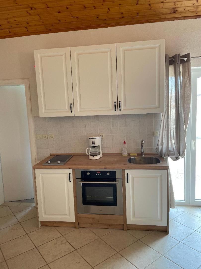Apartment Gordana Vir Ngoại thất bức ảnh